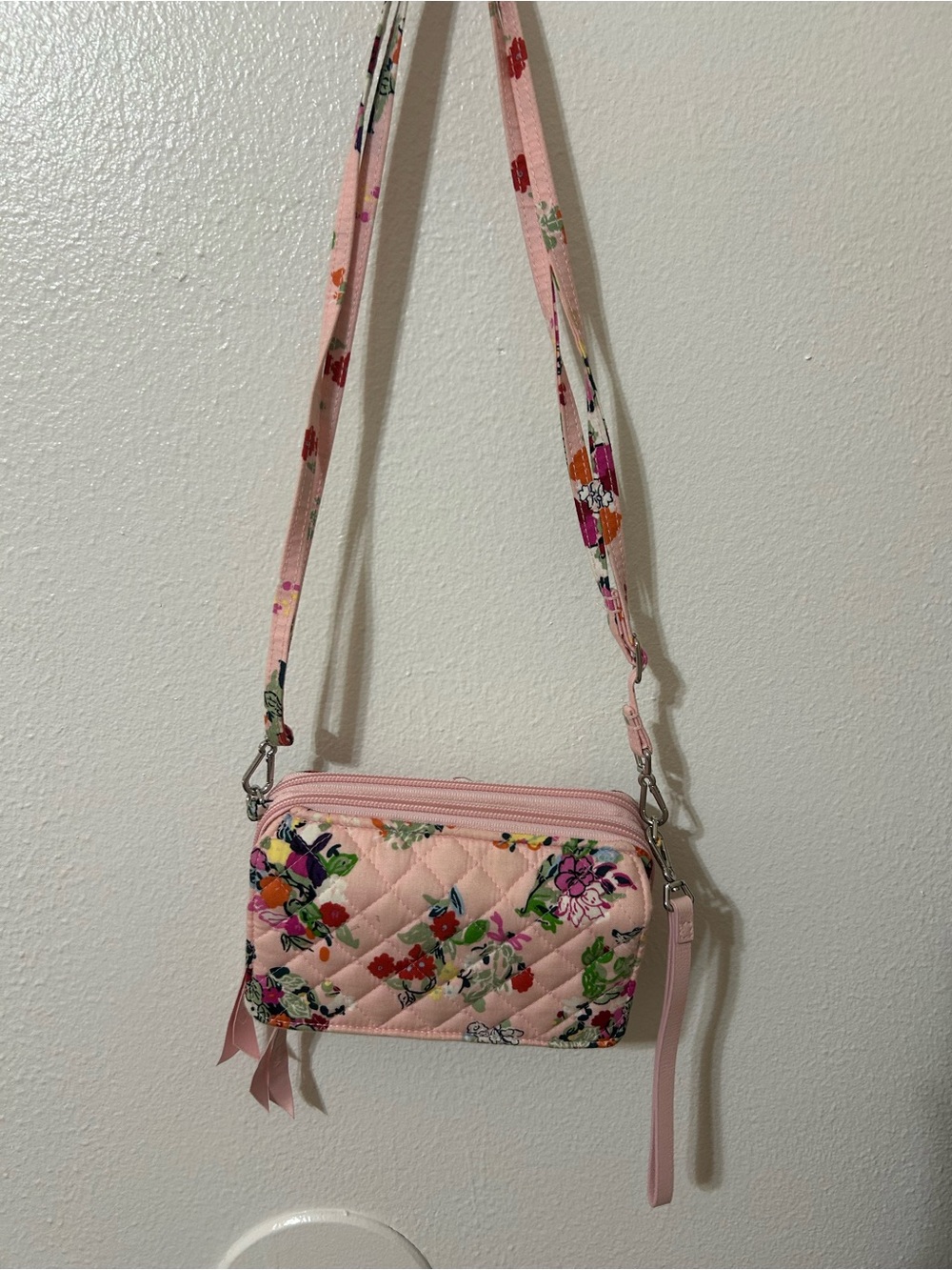 Vera Bradley Pink Floral Quilted Crossbody Pouch and Wallet